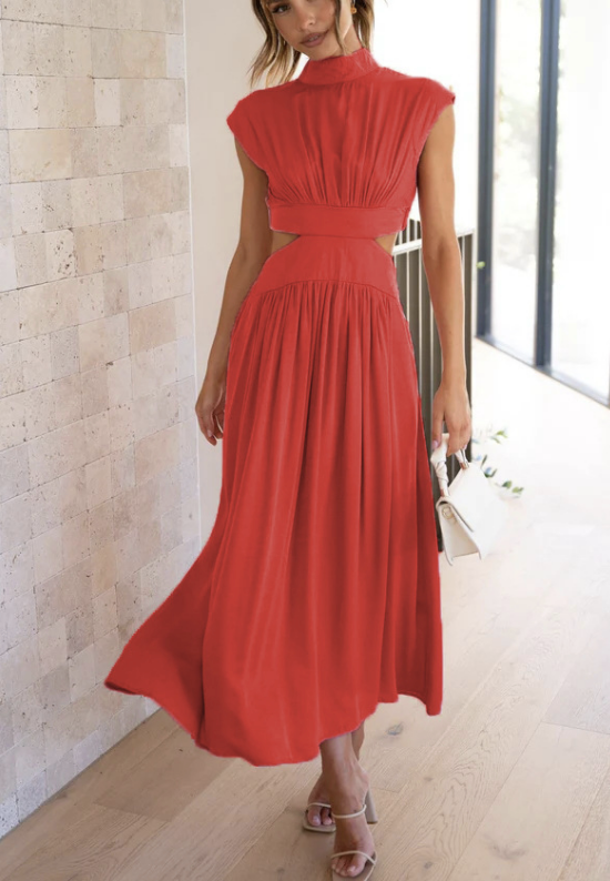 TARA | PLEATED DRESS WITH HIGH NECK